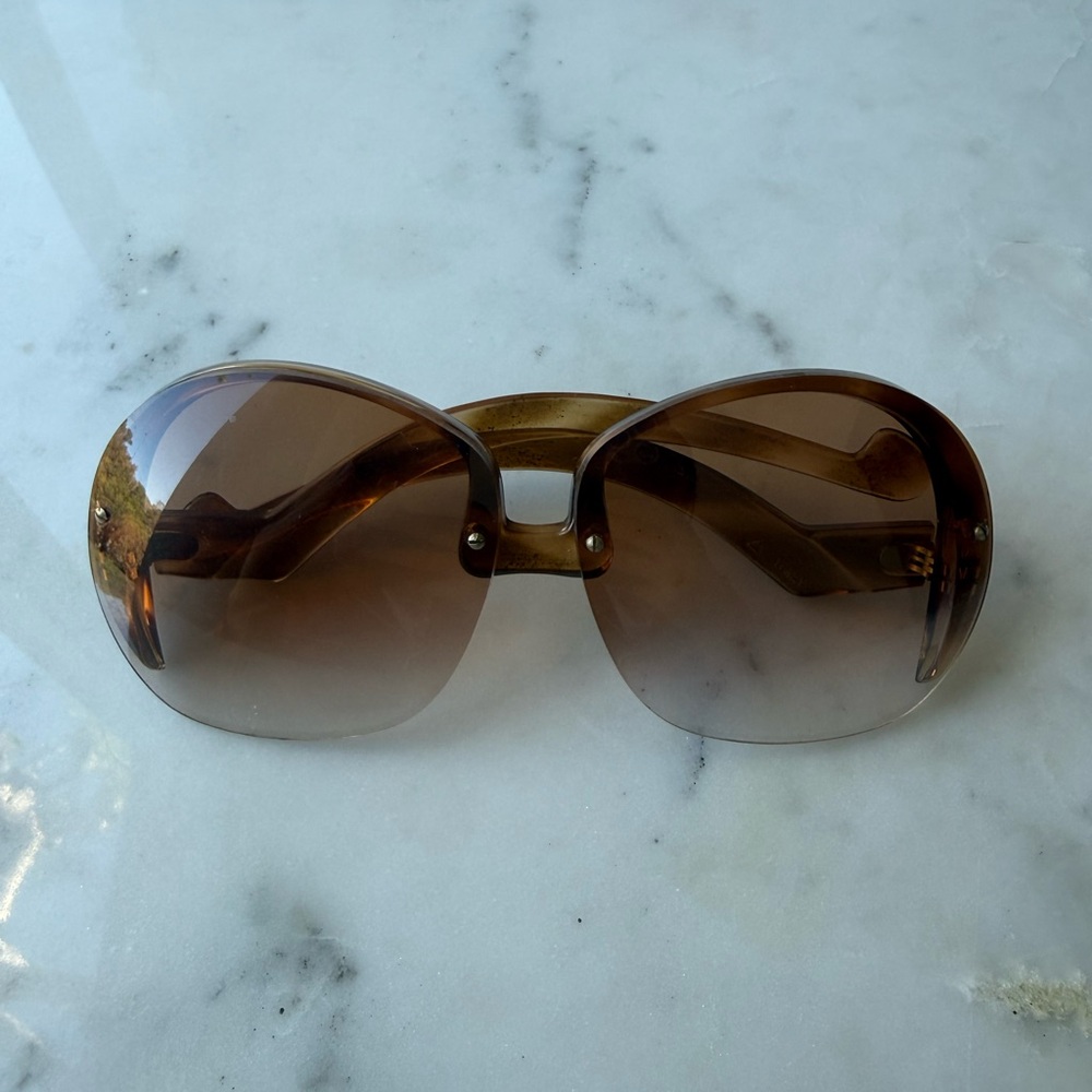 Vintage Oversized 70s Sunglasses
